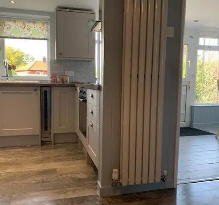 Apartman Rainbows End Bungalow - Fantastic Gardens Filey