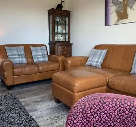 Rainbows End Bungalow - Fantastic Gardens Apartman *