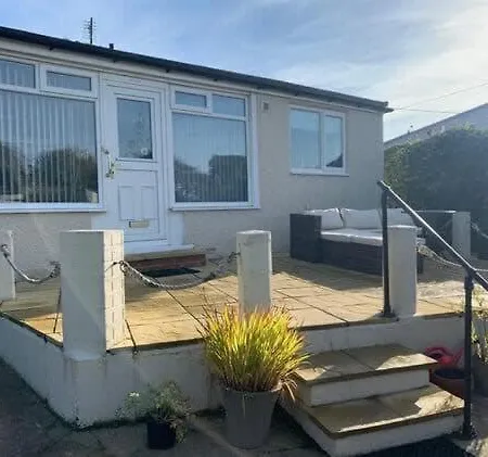 Rainbows End Bungalow - Fantastic Gardens Appartement Filey